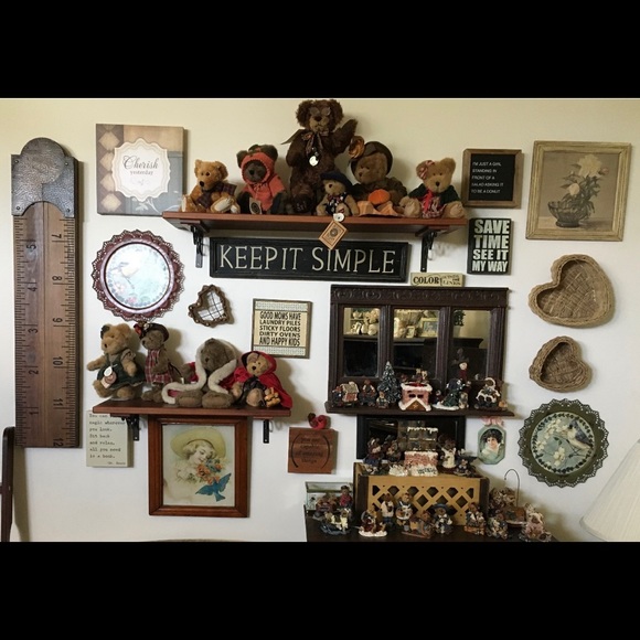 Just some of the different items I collect - Picture 5 of 8